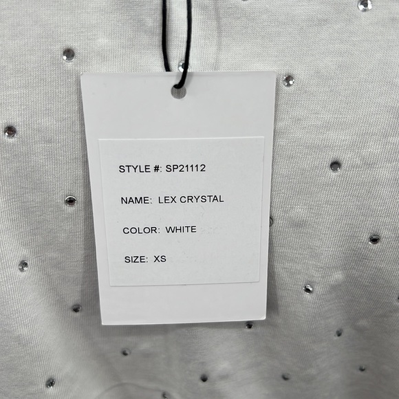 🆕Padded Shoulder Tee Generation Love Lex Crystal Sleeveless White Soft T-Shirt - Picture 13 of 16